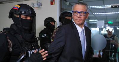 Glas refirió durante la evaluación que sufre de aparentes alucinaciones / Foto: EFE