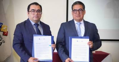 El acuerdo lo firmaron los presidentes de ambas cortes, el juez Jhoel Escudero, del alto tribunal constitucional y el magistrado José Suing, del de justicia ordinaria / Foto: cortesía Corte Constitucional