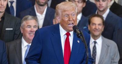 Según Trump, su política de imposición de aranceles era algo que "debía hacerse" porque la situación "no era sostenible" / Foto: EFE