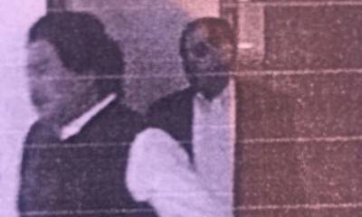 El protagonista, Rivera, entra a la suite 156 de la torre B del Swissotel con las manos en los bolsillos de un bluejean, camisa blanca, pullover negro. Foto: Expreso