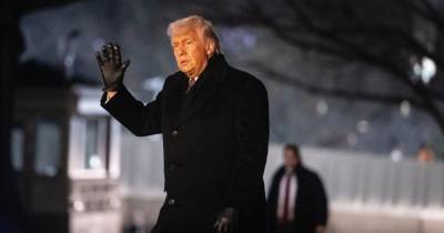 Trump sabe además que las refinerías estadounidenses, son expertas a la hora de procesar crudos pesados como el de Venezuela / Foto: EFE