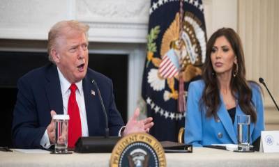 El presidente de Estados Unidos, Donald Trump, junto a la secretaria de Seguridad Nacional, Kristi Noem / Foto: EFE