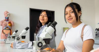 La feria tuvo lugar en la Universidad Nacional de Educación (UNAE) en Azogues / Foto: cortesía Ministerio de Educación
