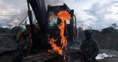 La operación contra la minería ilegal se realizó en el sector de Chuchumbletza, cantón Gualaquiza / Foto: cortesía Ejército ecuatoriano