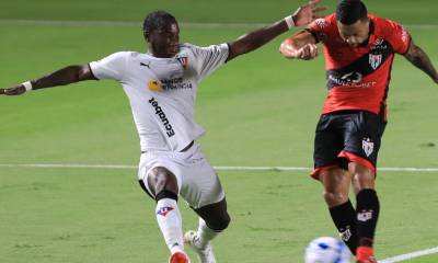 Liga y U. Católica tuvieron un mal debut en la Sudamericana / Foto: EFE