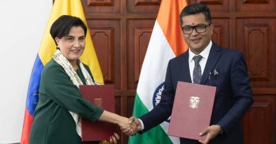 Gabriela Sommerfeld, se reunió con el ministro de Estado para Asuntos Exteriores y Textiles de la India, Shri Pabitra Margherita / Foto: cortesía Cancillería