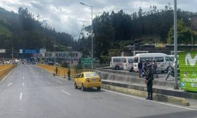 La decisión de Bogotá se produce luego de que el gobierno de Daniel Noboa estableciera en enero una “tasa de seguridad” también del 30 % / Foto: cortesía