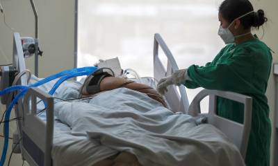 Ecuador registra 785 nuevos casos de covid-19 y acumula 493.148 positivos / Foto: EFE