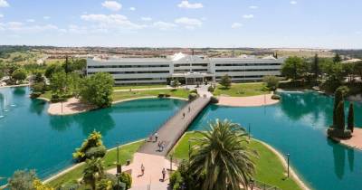 Los interesados pueden consultar la información en la página oficial de Senescyt / Foto: cortesía Universidad Europea