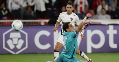 Lisandro Alzugaray anotó 2 goles en el triunfo de Liga / Foto: EFE