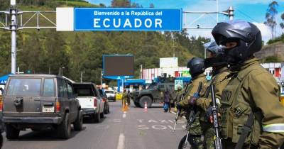 Para estas operaciones se ha desplegado un importante contingente de efectivos militares y medios aéreos, terrestres y fluviales / Foto: EFE