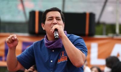 Andrés Arauz cerró su campaña con una fiesta en el Parque del Arbolito / Foto EFE 
