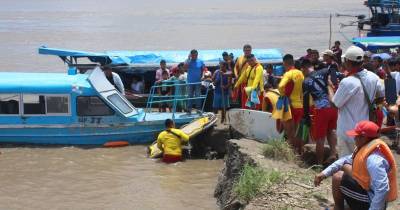Las embarcaciones fluviales se hundieran este lunes en el puerto peruano de Iparia / Foto: EFE