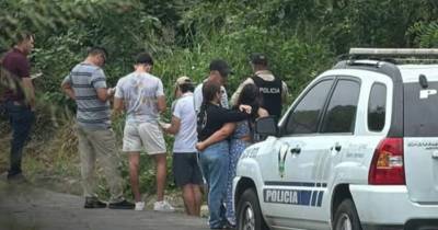 Los moradores del sector habrían alertado a los agentes policiales del hecho, tras observar humo y oler intensamente a quemado / Foto: cortesía