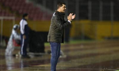 Emelec logró un valioso triunfo en Argentina / Foto: EFE