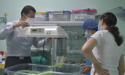 Con una inversión de $ 118.821,82, el ministerio de Salud Pública, entregó equipos biomédicos a los Hospitales Básicos: Quito Méndez y General Plaza / Foto: cortesía ministerio de Salud