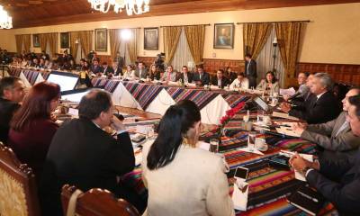 Hasta el cierre de esta edición, el Presidente estaba reunido con sus ministros en el Palacio de Carondelet. Foto: La Hora