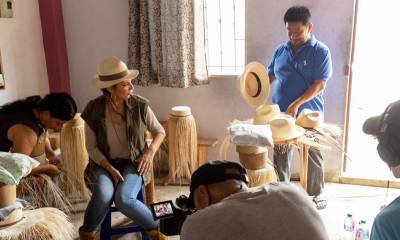 El reportaje se enfocará en los botones de tagua, la leche de coco y el sombrero de paja toquilla / Foto: cortesía Ministerio de Turismo