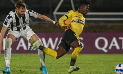 El uruguayo Wanderers y Barcelona de Ecuador quedaron afuera de la Copa Sudamericana. / Foto: EFE