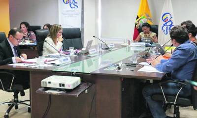 En la pregunta 3 de la consulta, se propuso una reestructuración del Consejo que implica la destitución de los actuales miembros y la creación de un consejo transitorio. Foto: Expreso