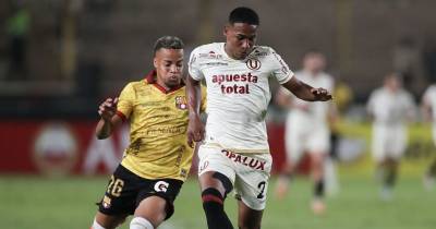 José Carabalí, volante ecuatoriano, es una de las figuras de Universitario de Deportes / Foto: EFE