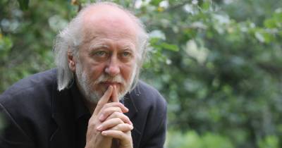 El "maestro del apocalipsis", como lo definió la crítica literaria estadounidense Susan Sontag, publicó luego "Melancolía de la resistencia", una "fantasía del terror" sobre la lucha entre el orden y el desorden, según resalta la Academia en su motivación./ Foto: cortesía