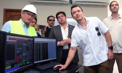 El presidente Daniel Noboa estuvo ayer en la central térmica Doctor Enrique García / Foto: cortesía Presidente
