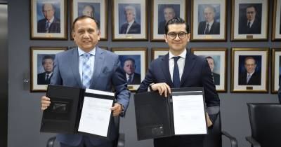 El acuerdo fue suscrito por los presidentes de Adex, César Tello, y de Fedexpor, Xavier Rosero / Foto: cortesía ADEX