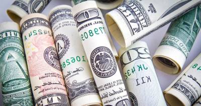 La divisa estadounidense tuvo una caída y cerró el día con una caída de $15,05 pesos respecto a la jornada anterior (-0.38%)./ Foto: Shutterstock