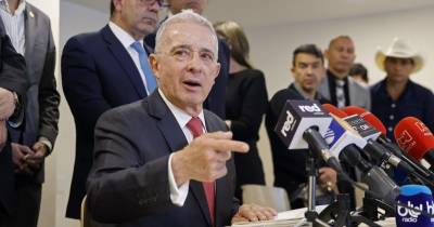Uribe se convirtió el 1 de agosto pasado en el primer expresidente colombiano en ser condenado penalmente / Foto: EFE