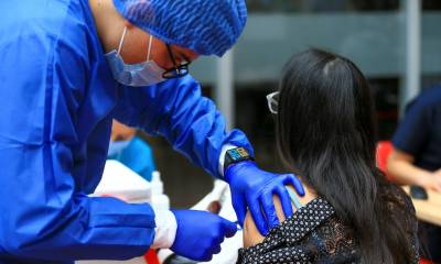 Ecuador recibirá un primer lote de vacunas mono-dosis de la china CanSino / Foto: EFE