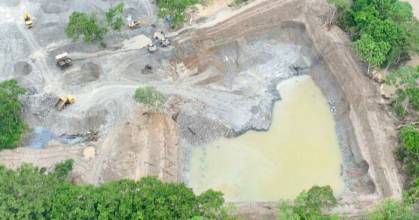Operativo contra la minería ilegal en Zamora Chinchipe dejó 12 detenidos