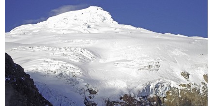 Dos alemanas y un ecuatoriano llevan 5 días desaparecidos tras avalancha en volcán Cayambe