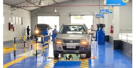 La matriculación vehicular es un verdadero calvario en Quito