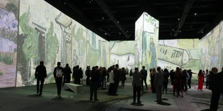 La exposición 'Imagine Van Gogh' llegó a Quito