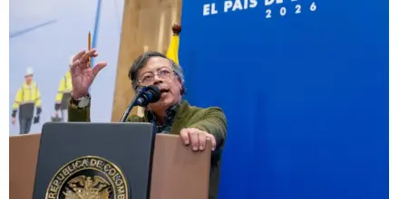 Petro denuncia supuesta alianza política de la derecha de Colombia y Ecuador