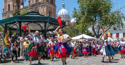¿Qué días feriados tiene Ecuador en mayo de 2025?