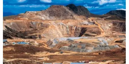 Recaudación minera en Perú apunta a un nuevo récord impulsada por el alza del cobre y el oro