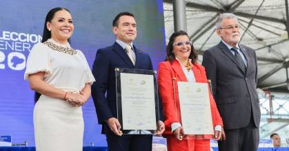 Noboa y Pinto recibieron las credenciales presidenciales