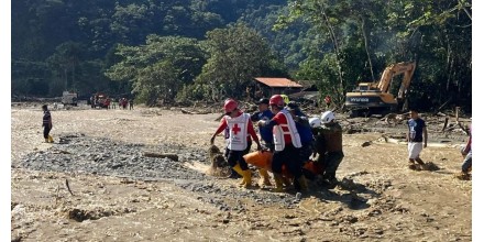Desbordamiento del río Zamora deja desaparecidos, heridos y daños en la parroquia Guadalupe