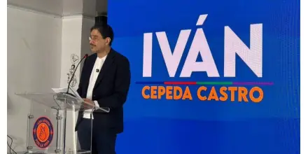 Iván Cepeda acepta derrota electoral y reconoce a Espriella como presidente electo