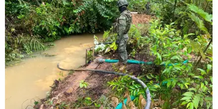 Ejército desmantela campamentos vinculados a minería ilegal en Sucumbíos