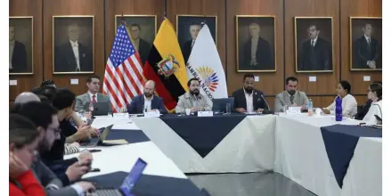 Ecuador y Estados Unidos estrechan lazos para legislar sobre Inteligencia Artificial