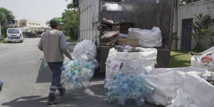 UEES y Recicla LATAM recolectaron 6,3 toneladas
