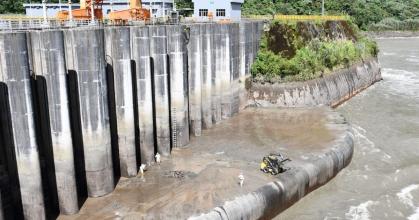 Erosión del río Coca se acerca a Coca Codo Sinclair 