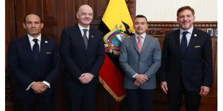 Visita de Infantino a Noboa marca jornada clave para el fútbol ecuatoriano