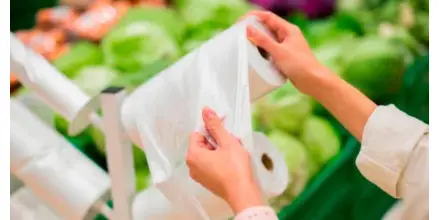 Sector plástico colombiano advierte fuerte impacto por arancel del 50 % anunciado por Ecuador