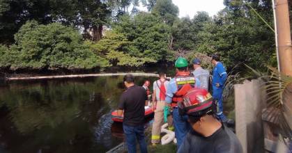 Guayaquil: Derrame de hidrocarburo contaminó el estero Salado