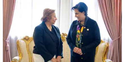 Cancilleres de Ecuador y Colombia conversaron en Panamá