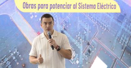 Noboa inauguró la termoeléctrica GASVESUBIO en El Oro